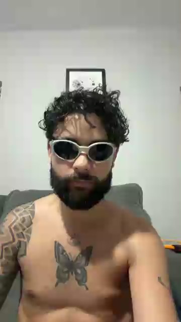 Vulgofig live cam on Cam4