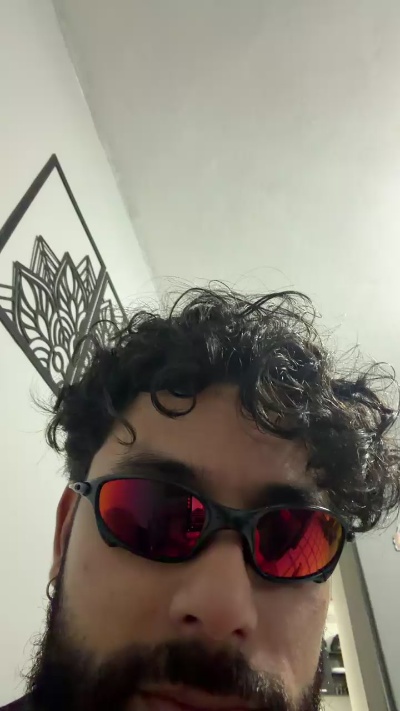 Vulgofig live cam on Cam4