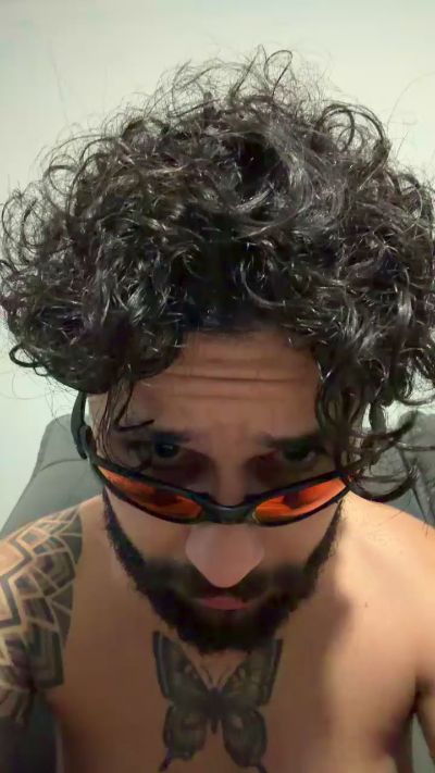Vulgofig live cam on Cam4