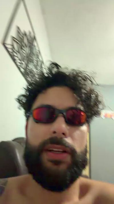 Vulgofig live cam on Cam4