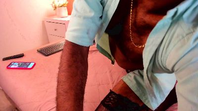 WAKANDA_27 live cam on Cam4