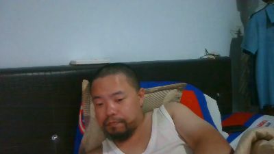 Walter8O6 live cam on Cam4