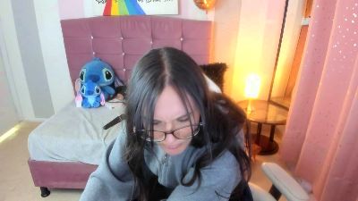 Wandaa_sg live cam on Cam4