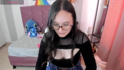 Wandaa_sg live cam on Cam4