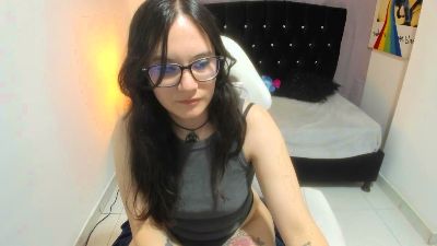 Wandaa_sg live cam on Cam4
