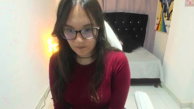 Wandaa_sg live cam on Cam4