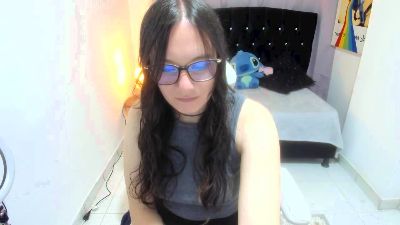 Wandaa_sg live cam on Cam4