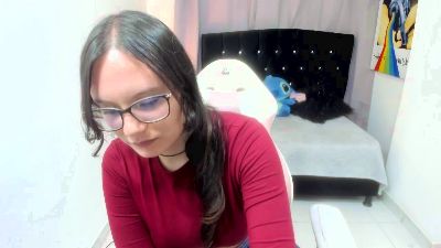 Wandaa_sg live cam on Cam4