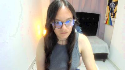 Wandaa_sg live cam on Cam4