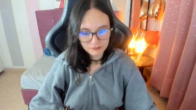 Wandaa_sg live cam on Cam4