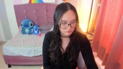 Wandaa_sg live cam on Cam4