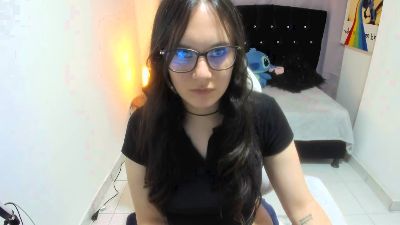 Wandaa_sg live cam on Cam4