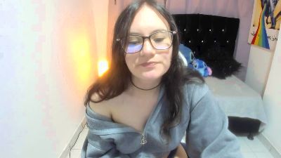 Wandaa_sg live cam on Cam4