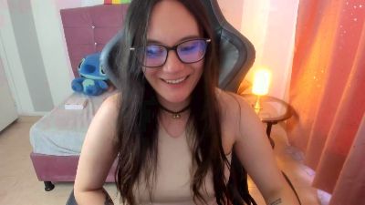 Wandaa_sg live cam on Cam4