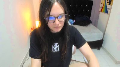 Wandaa_sg live cam on Cam4