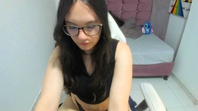 Wandaa_sg live cam on Cam4