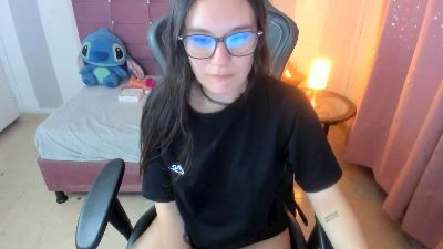 Wandaa_sg live cam on Cam4