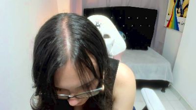 Wandaa_sg live cam on Cam4