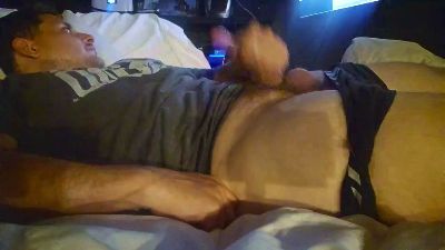 Wantyouhardd live cam on Cam4