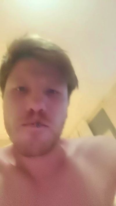 Wapix28 live cam on Cam4