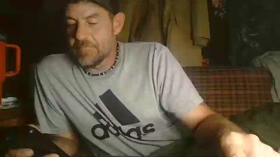 Wboner42000 live cam on Cam4