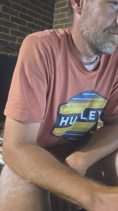 Wboner42000 live cam on Cam4