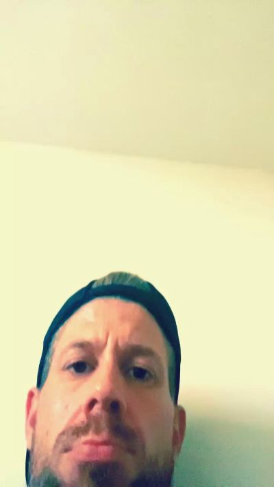 WeBuddyBi live cam on Cam4