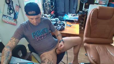 WeKnowOurWorth live cam on Cam4