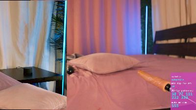 Webpetite live cam on Cam4