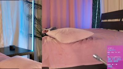 Webpetite live cam on Cam4
