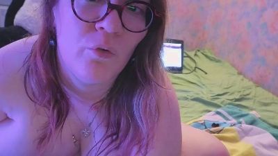 Wedgeetlili live cam on Cam4