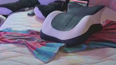 Wedgeetlili live cam on Cam4