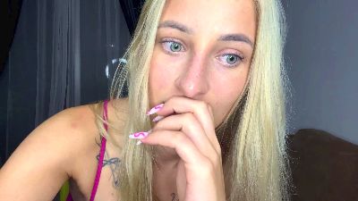 WeiBottenfield live cam on Cam4