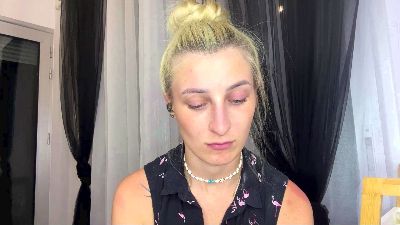 WeiBottenfield live cam on Cam4