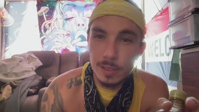 WellHello69 live cam on Cam4