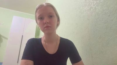 WendieEdnilao live cam on Cam4