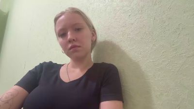 WendieEdnilao live cam on Cam4