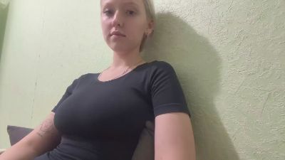WendieEdnilao live cam on Cam4