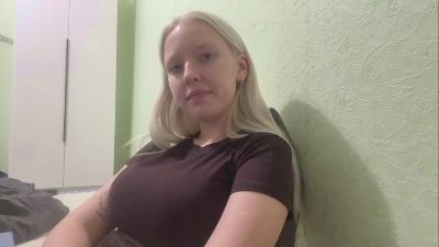 WendieEdnilao live cam on Cam4