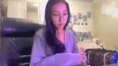 WenonaBouza live cam on Cam4
