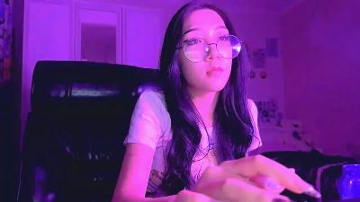 WenonaBouza live cam on Cam4