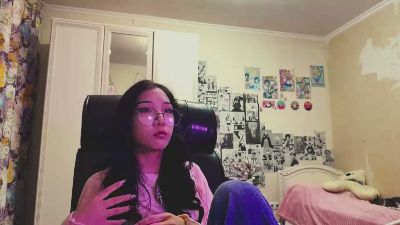 WenonaBouza live cam on Cam4