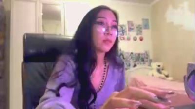 WenonaBouza live cam on Cam4