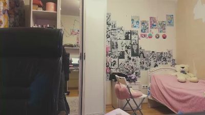 WenonaBouza live cam on Cam4