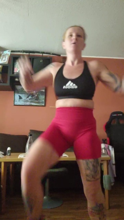 WetGerman live cam on Cam4