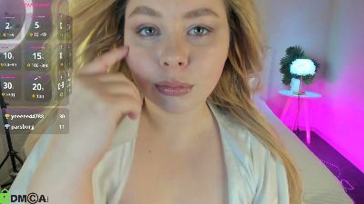 WetLuna1 live cam on Cam4