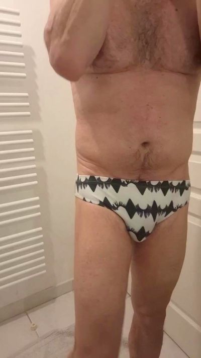 Wetman34070 live cam on Cam4