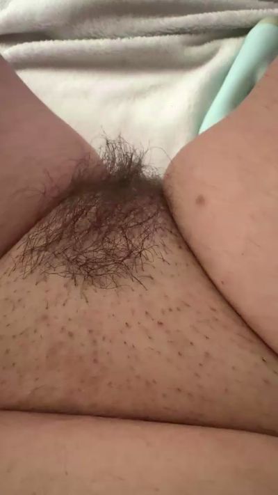 Wetoussylips live cam on Cam4