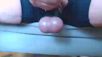 Wettapdaddy01 live cam on Cam4
