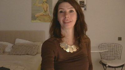 Whitequeen88 live cam on Cam4